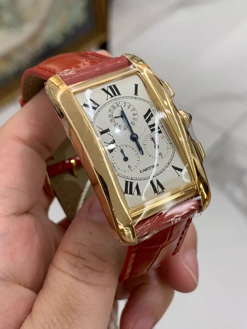 Cartier Tank Series 18k Rose Gold Watch 26.5*44.5 watch diameter-3