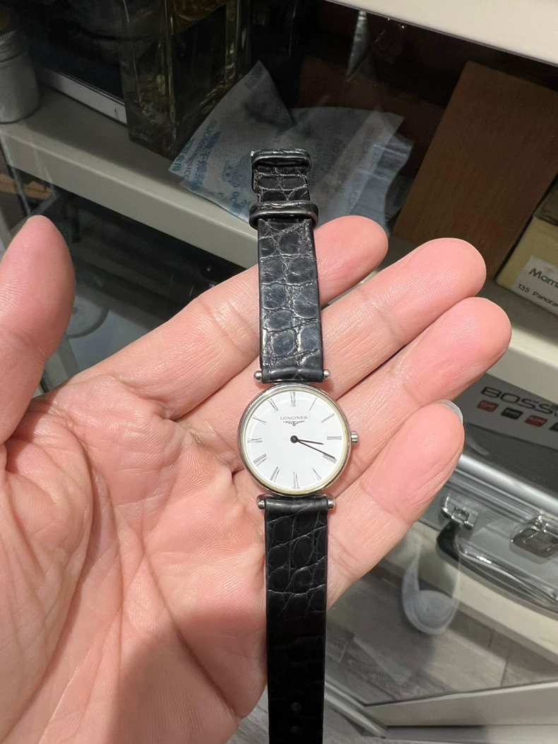 Longines Elegant Series L4.209.4.11.2 Watch (second hand)-4