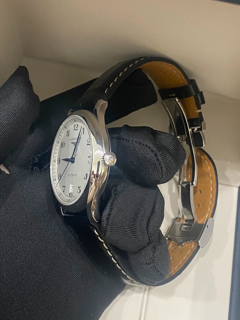 Longines Master Series L2.628.4.78.3 watch (second hand)-3