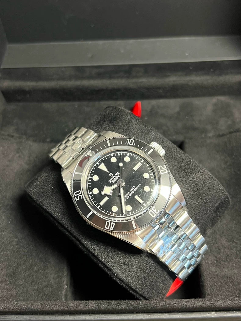Tudor Biwan Series M7941A1A0NU-0003 Watch (second hand)-4